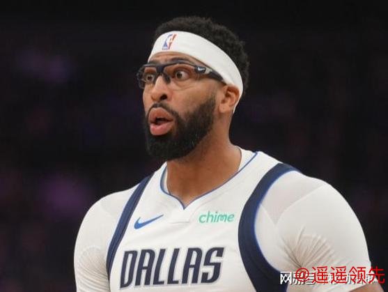 开云下载app 正式逼宫！富保罗已告知独行侠：浓眉想要以交易的方式尽快离队